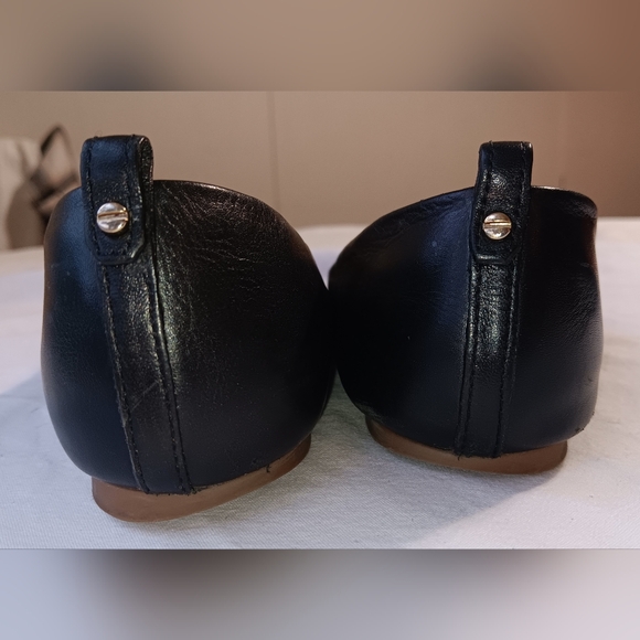 Tory Burch Slip-on Flats - Picture 6 of 6